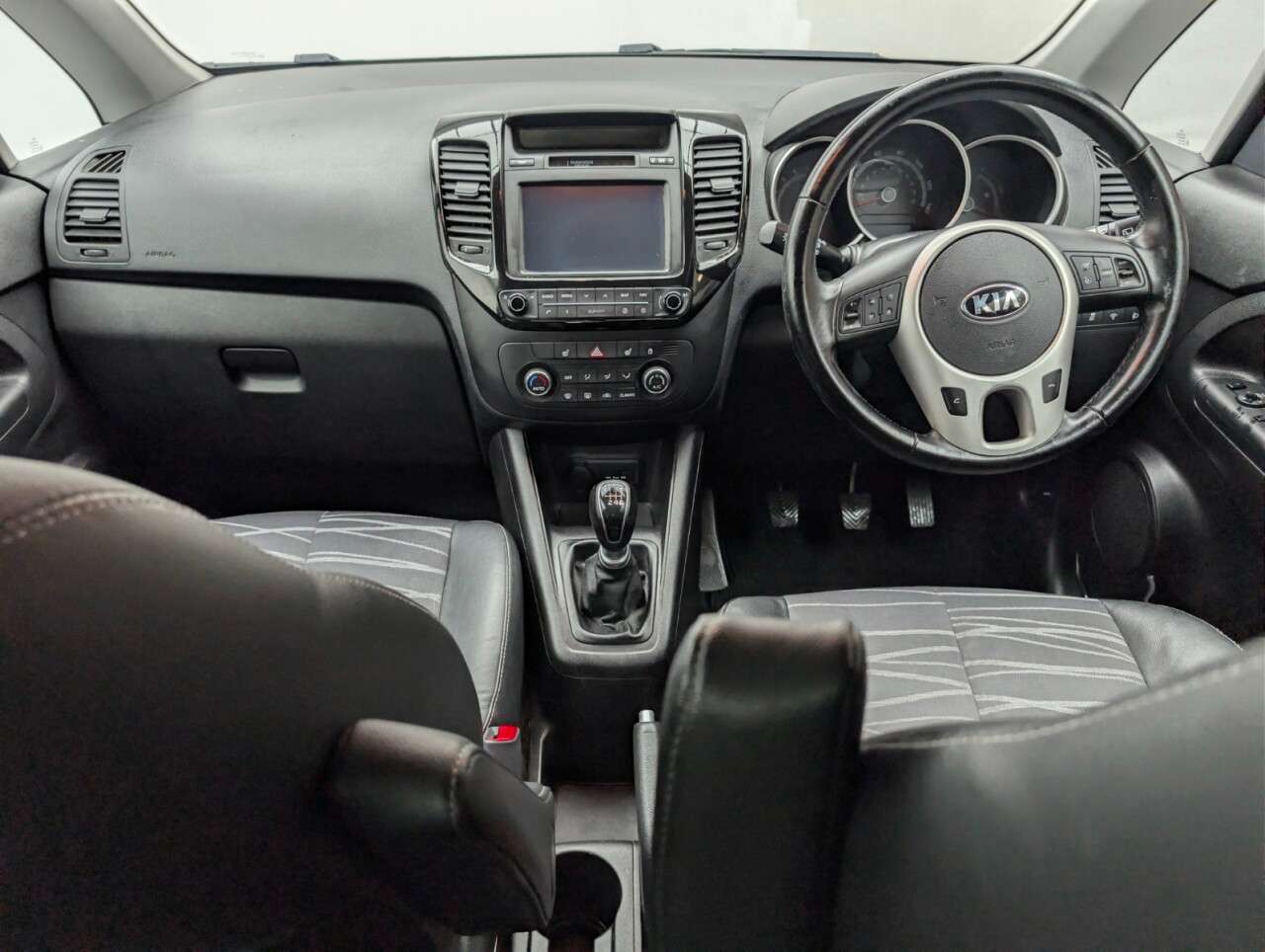 2017 KIA VENGA 2017 KIA VENGA