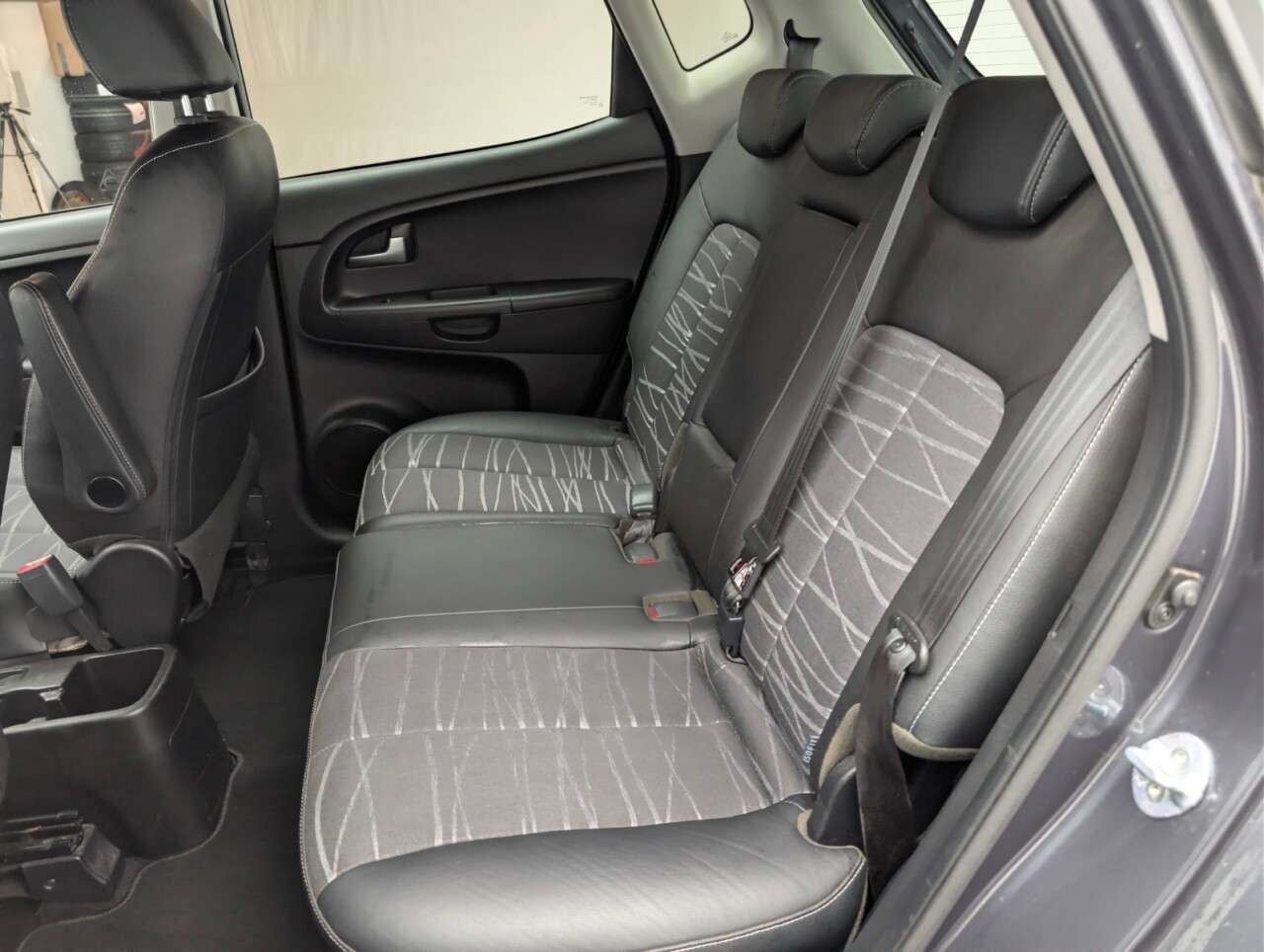 2017 KIA VENGA 2017 KIA VENGA