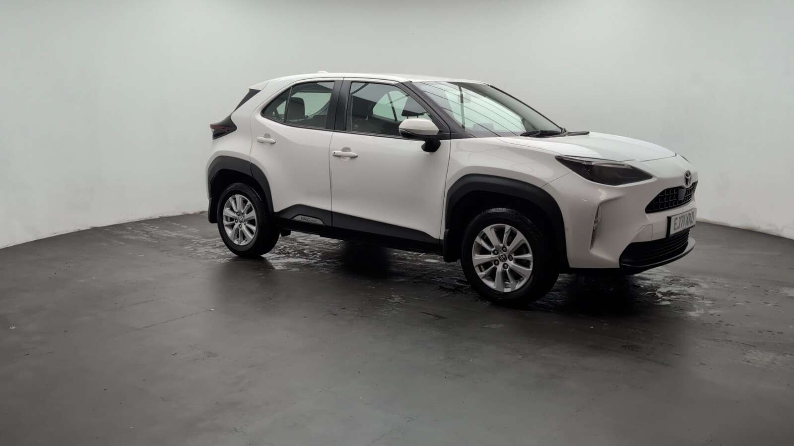 2022 TOYOTA YARIS CROSS 2022 TOYOTA YARIS CROSS