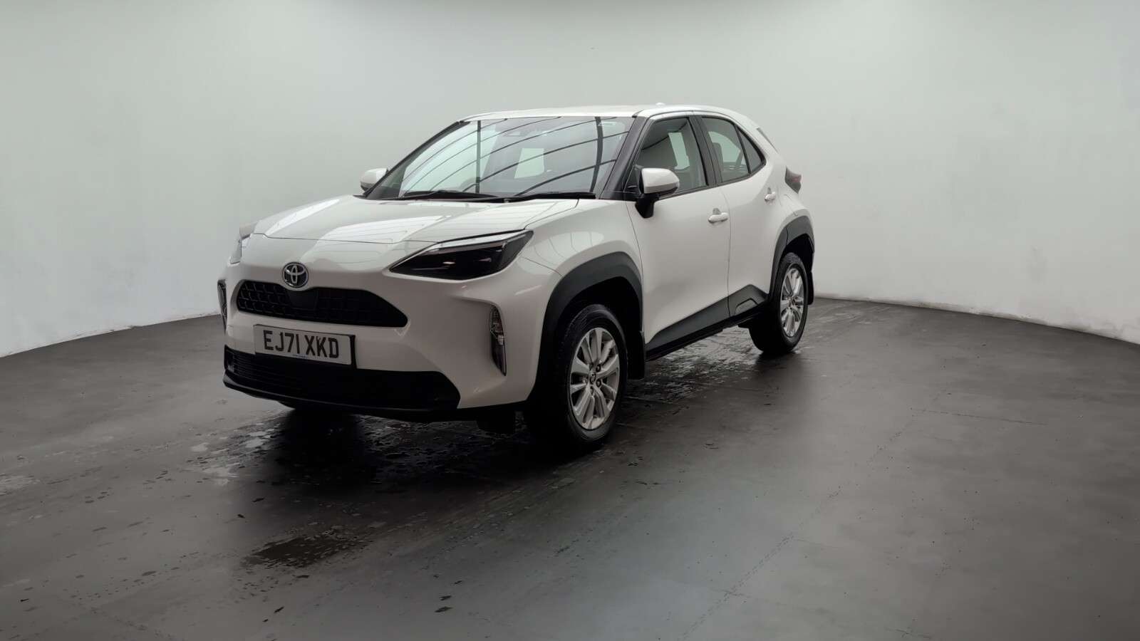 2022 TOYOTA YARIS CROSS 2022 TOYOTA YARIS CROSS