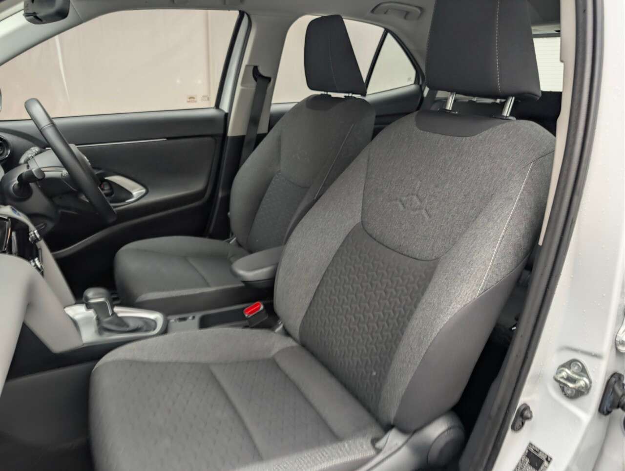 2022 TOYOTA YARIS CROSS 2022 TOYOTA YARIS CROSS