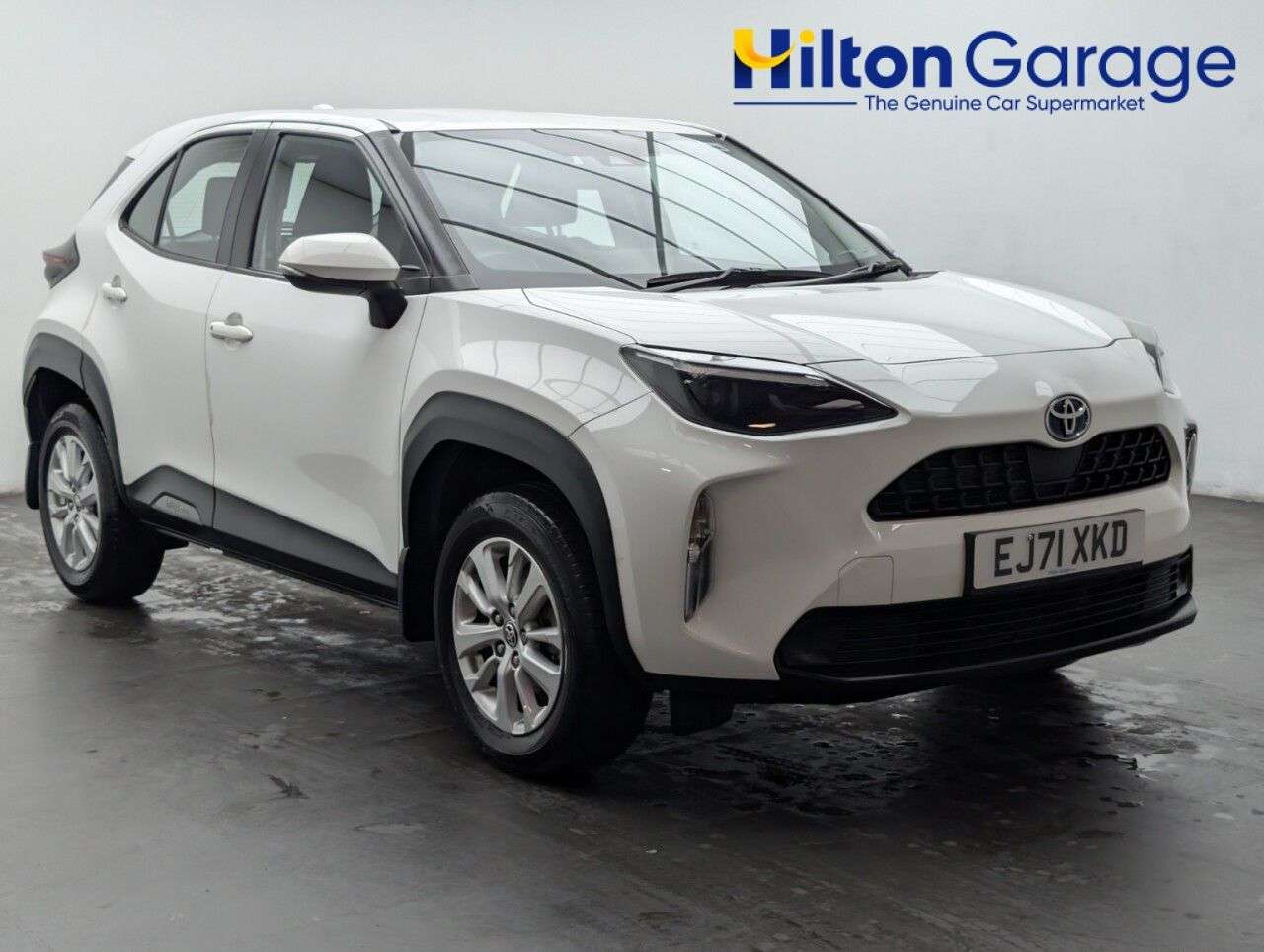 A 2022 TOYOTA YARIS CROSS 1.5 VVT-h Icon SUV 5dr Petrol Hybrid E-CVT Euro 6 (s/s) (116 ps) PARKING CA A 2022 TOYOTA YARIS CROSS 1.5 VVT-h Icon SUV 5dr Petrol Hybrid E-CVT Euro 6 (s/s) (116 ps) PARKING CA