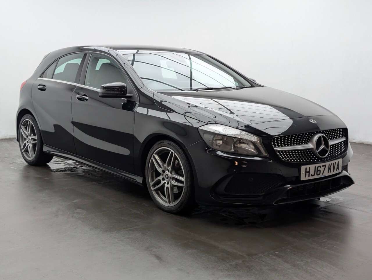 A 2017 MERCEDES-BENZ A-CLASS 2.1 A200d AMG Line Hatchback 5dr Diesel Manual Euro 6 (s/s) (136 ps) BRAKE A 2017 MERCEDES-BENZ A-CLASS 2.1 A200d AMG Line Hatchback 5dr Diesel Manual Euro 6 (s/s) (136 ps) BRAKE