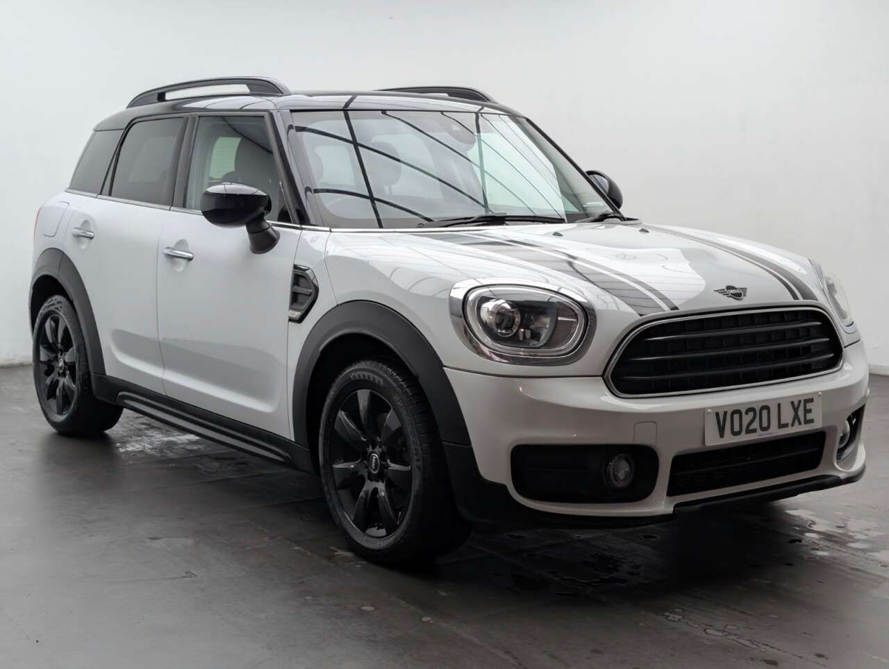 A 2020 MINI COUNTRYMAN 1.5 Cooper Classic SUV 5dr Petrol Steptronic Euro 6 (s/s) (136 ps) NAVIGATI A 2020 MINI COUNTRYMAN 1.5 Cooper Classic SUV 5dr Petrol Steptronic Euro 6 (s/s) (136 ps) NAVIGATI