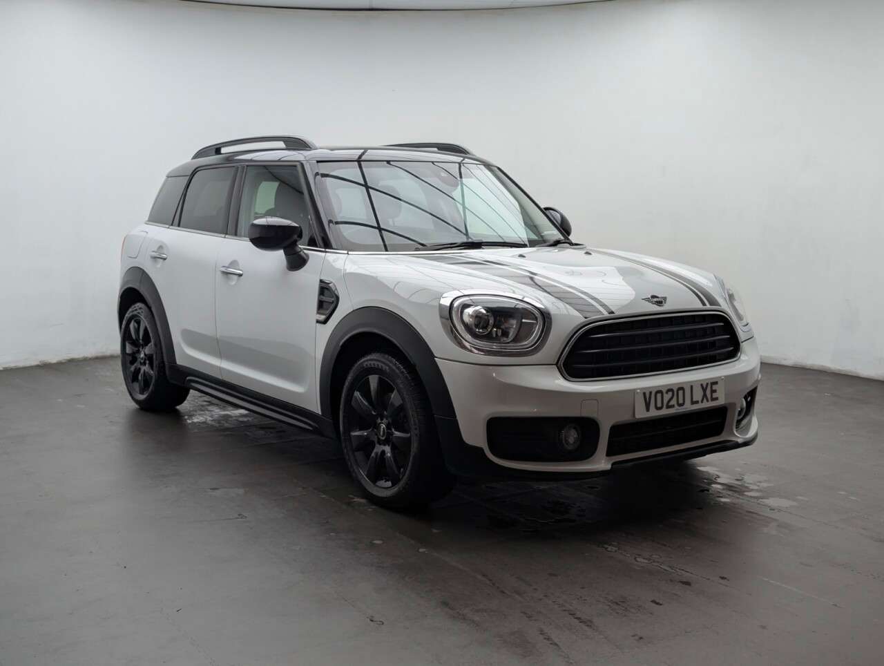 A 2020 MINI COUNTRYMAN 1.5 Cooper Classic SUV 5dr Petrol Steptronic Euro 6 (s/s) (136 ps) NAVIGATI A 2020 MINI COUNTRYMAN 1.5 Cooper Classic SUV 5dr Petrol Steptronic Euro 6 (s/s) (136 ps) NAVIGATI