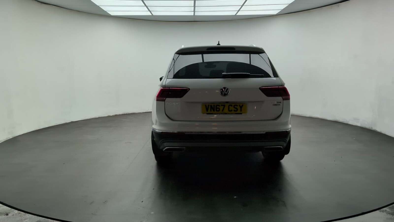 2017 VOLKSWAGEN TIGUAN 2017 VOLKSWAGEN TIGUAN