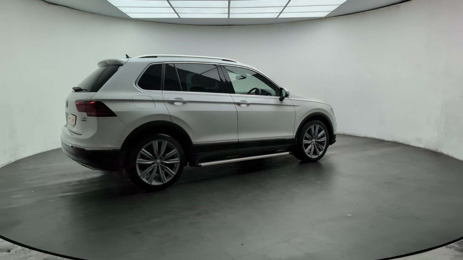 2017 VOLKSWAGEN TIGUAN 2017 VOLKSWAGEN TIGUAN