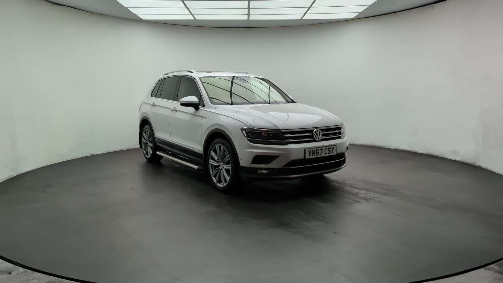 2017 VOLKSWAGEN TIGUAN 2017 VOLKSWAGEN TIGUAN