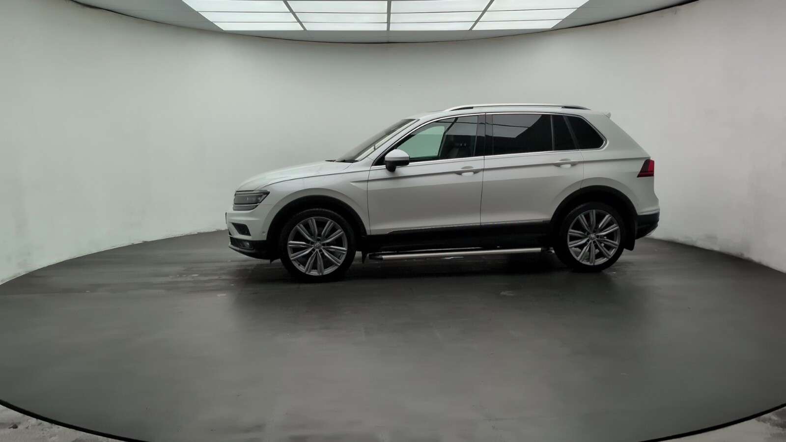 2017 VOLKSWAGEN TIGUAN 2017 VOLKSWAGEN TIGUAN