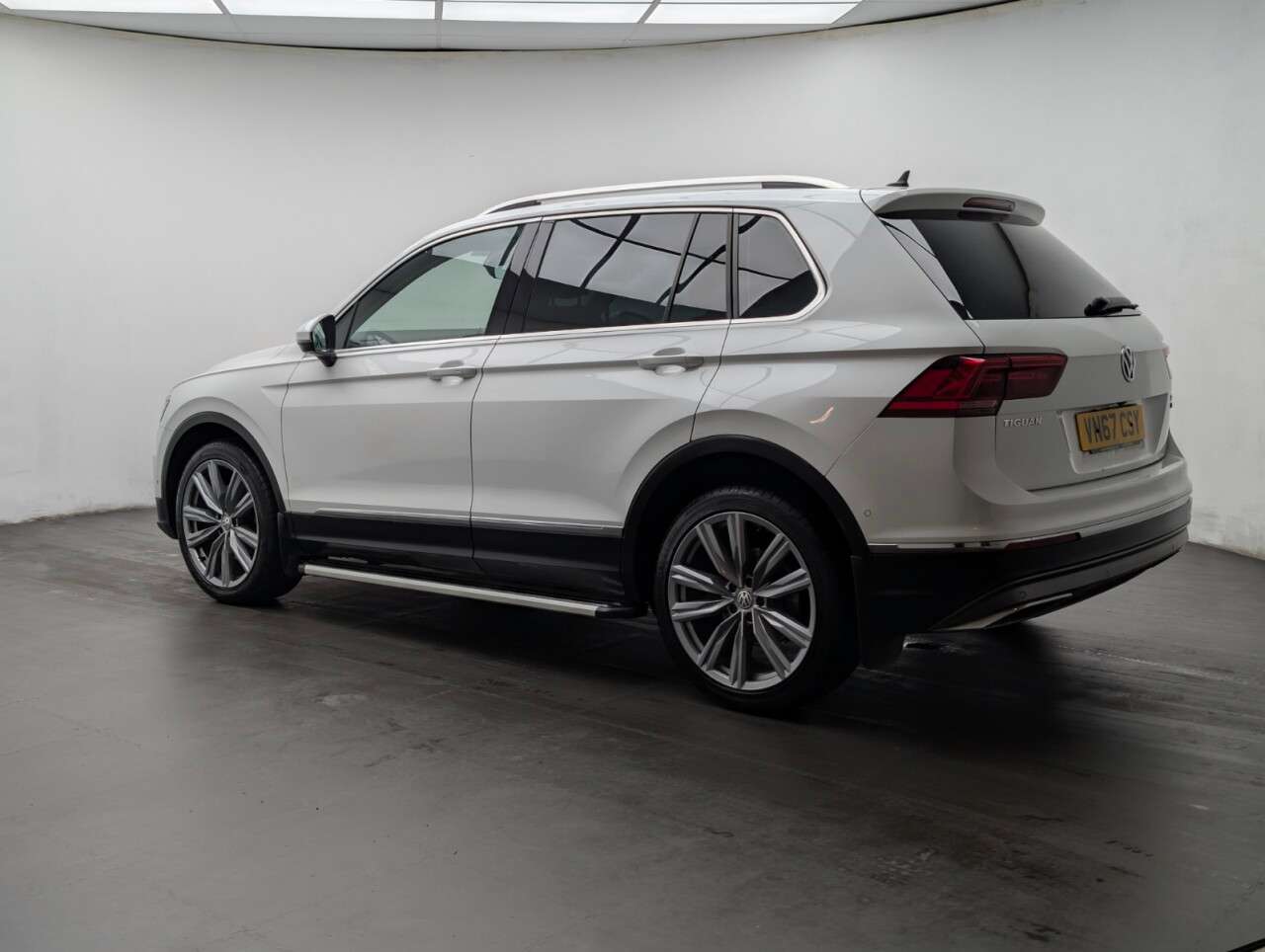 2017 VOLKSWAGEN TIGUAN 2017 VOLKSWAGEN TIGUAN