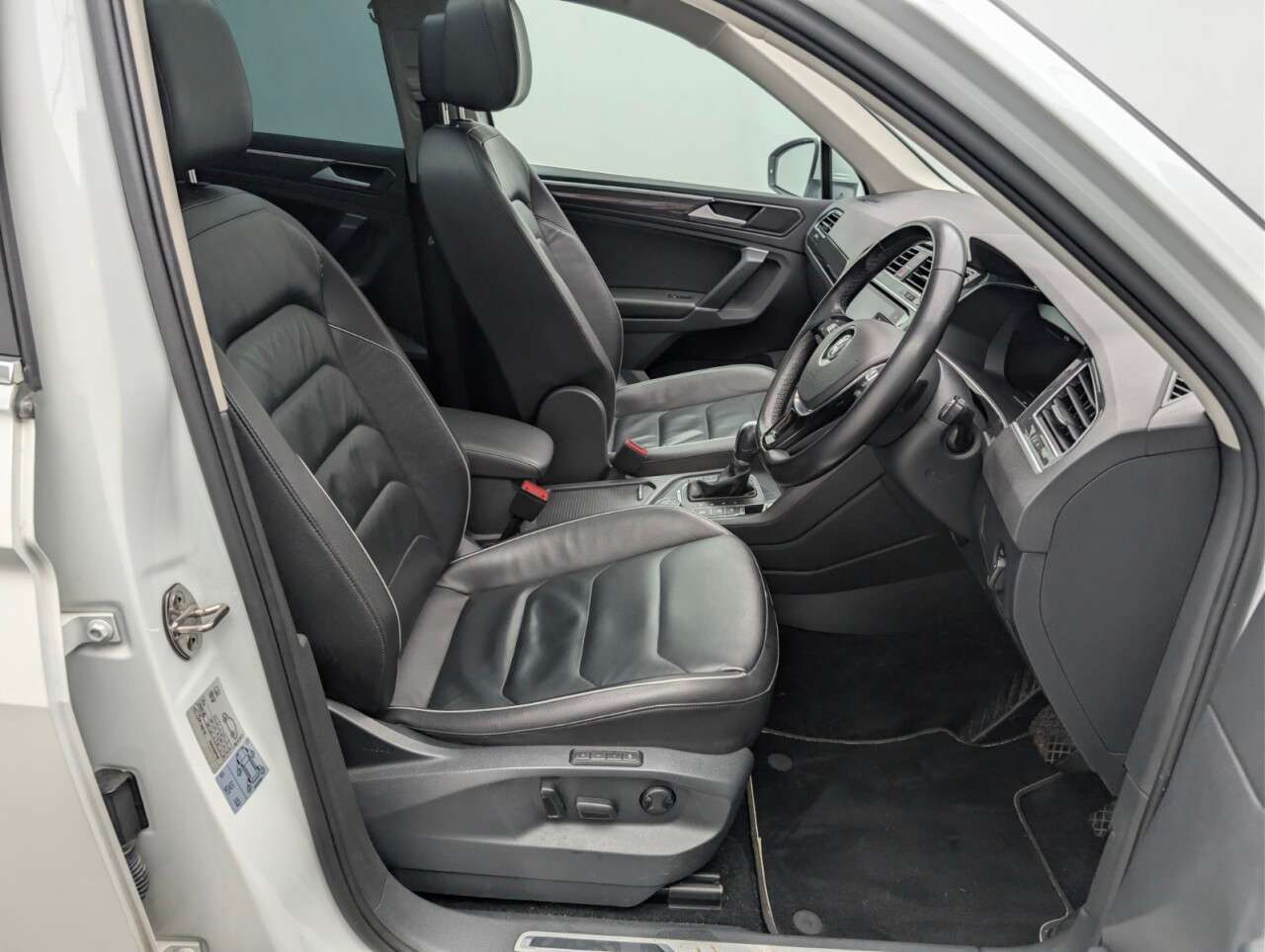 2017 VOLKSWAGEN TIGUAN 2017 VOLKSWAGEN TIGUAN