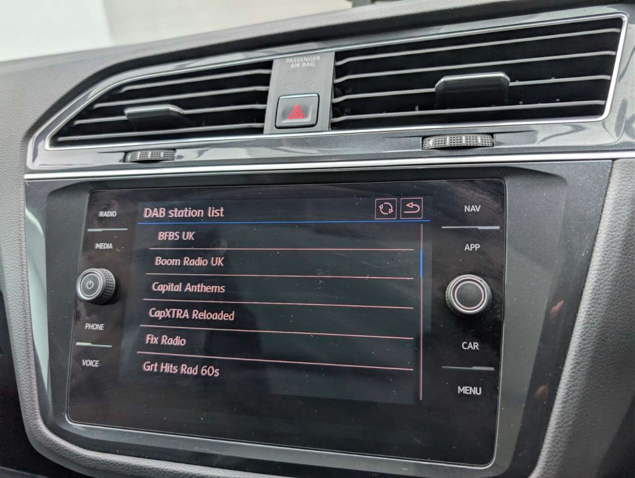 2017 VOLKSWAGEN TIGUAN 2017 VOLKSWAGEN TIGUAN