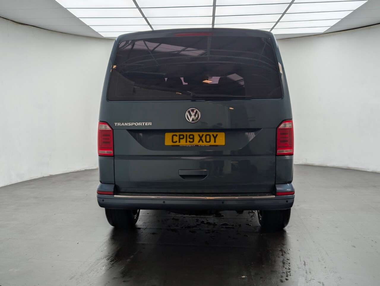 2019 VOLKSWAGEN TRANSPORTER SHUTTLE 2019 VOLKSWAGEN TRANSPORTER SHUTTLE