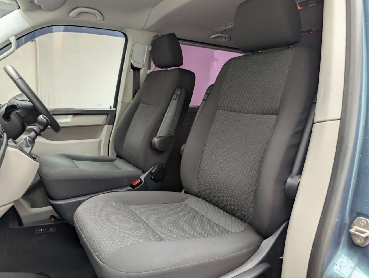 2019 VOLKSWAGEN TRANSPORTER SHUTTLE 2019 VOLKSWAGEN TRANSPORTER SHUTTLE