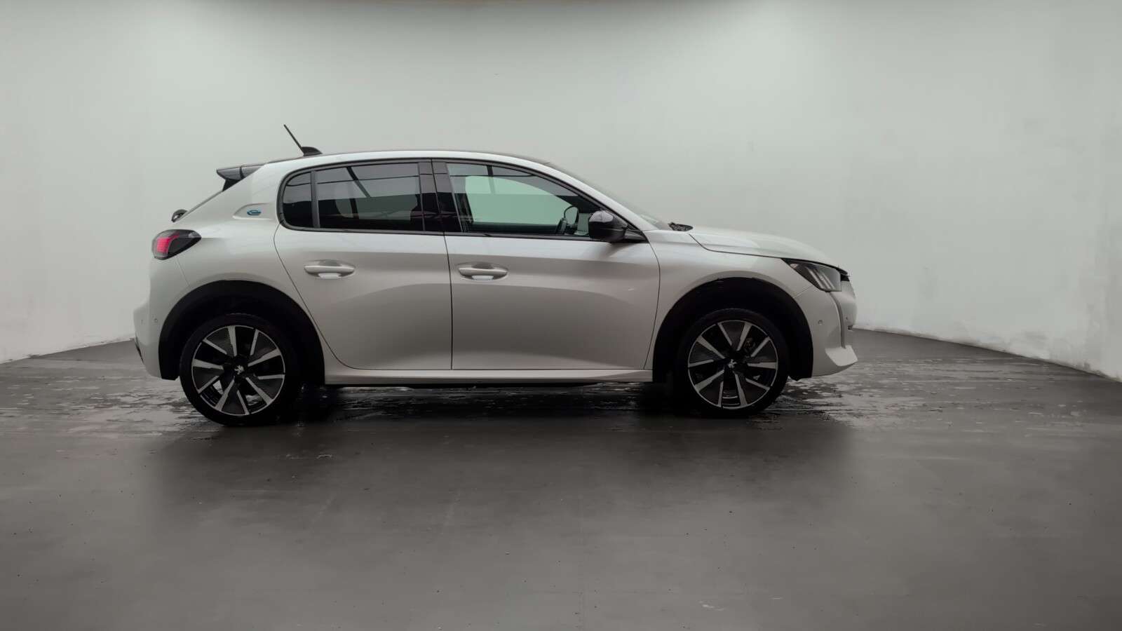 2022 PEUGEOT E-208 2022 PEUGEOT E-208