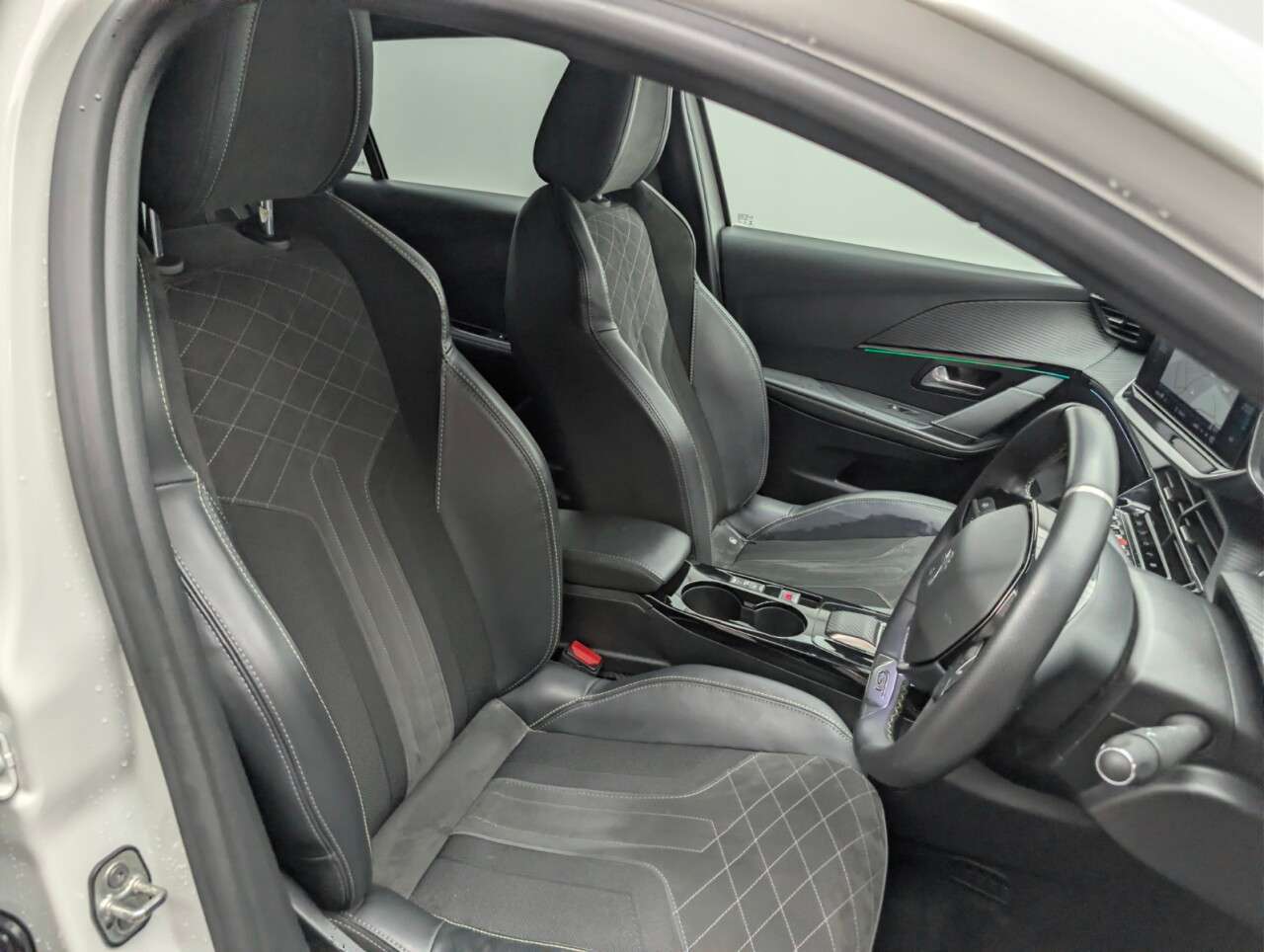 2022 PEUGEOT E-208 2022 PEUGEOT E-208