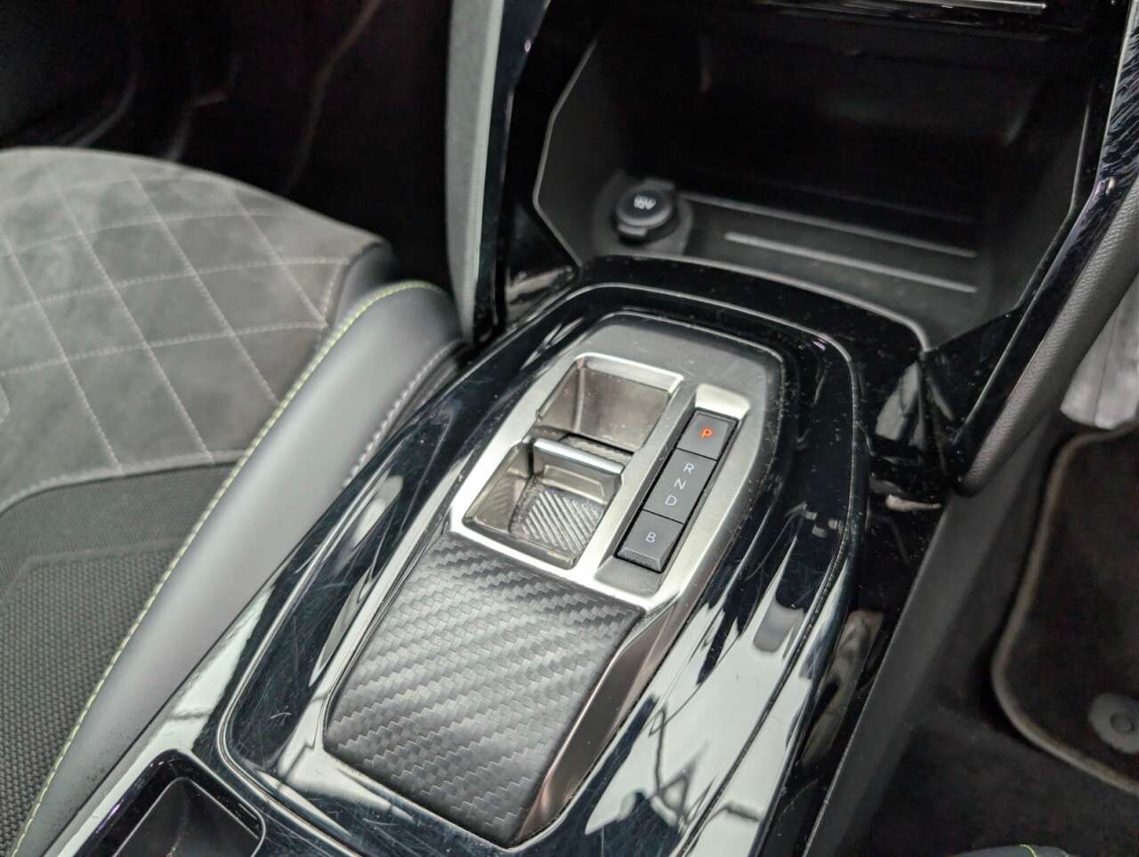 2022 PEUGEOT E-208 2022 PEUGEOT E-208