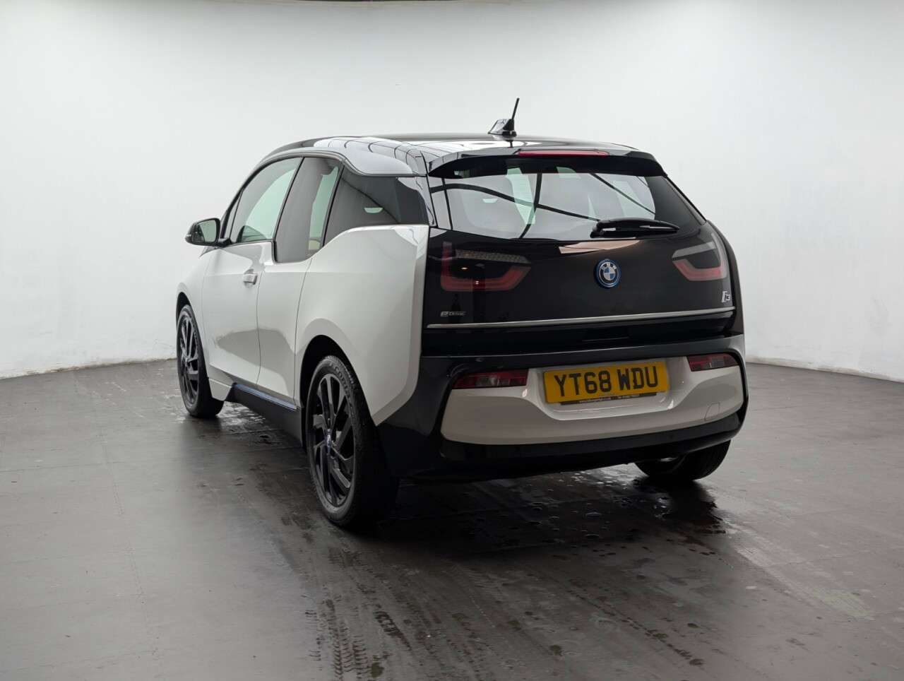 2018 BMW I3 2018 BMW I3