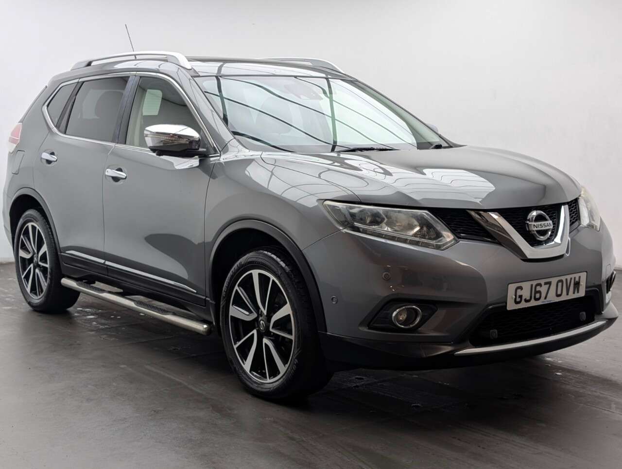 A 2017 NISSAN X-TRAIL 2.0 dCi Tekna SUV 5dr Diesel XTRON Euro 6 (s/s) (177 ps) PANORAMIC ROOF+HEA A 2017 NISSAN X-TRAIL 2.0 dCi Tekna SUV 5dr Diesel XTRON Euro 6 (s/s) (177 ps) PANORAMIC ROOF+HEA