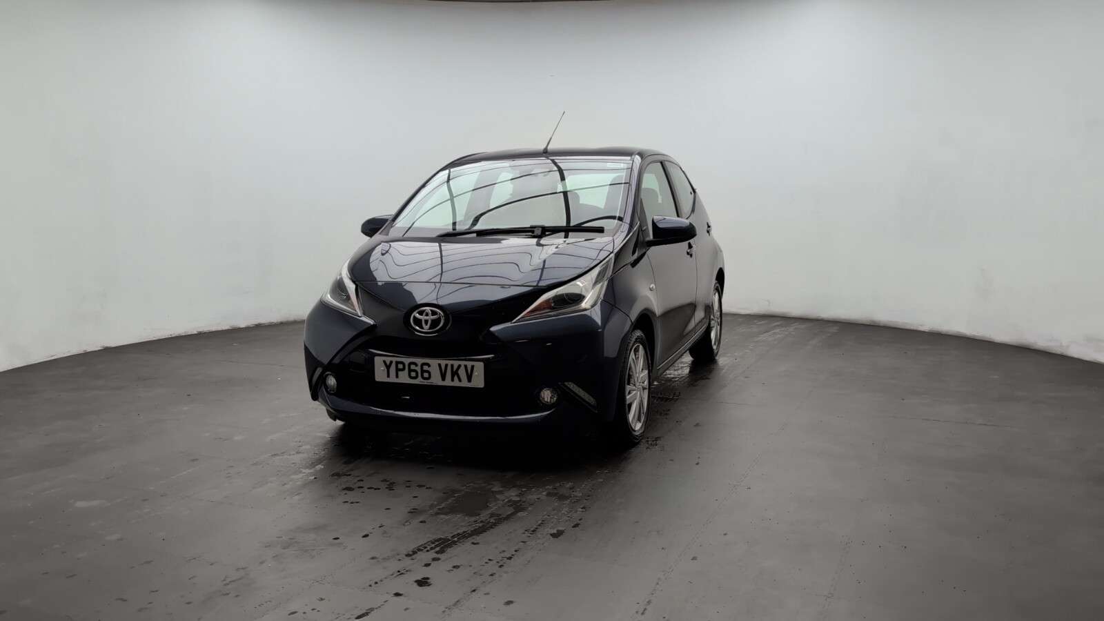2017 TOYOTA AYGO 2017 TOYOTA AYGO