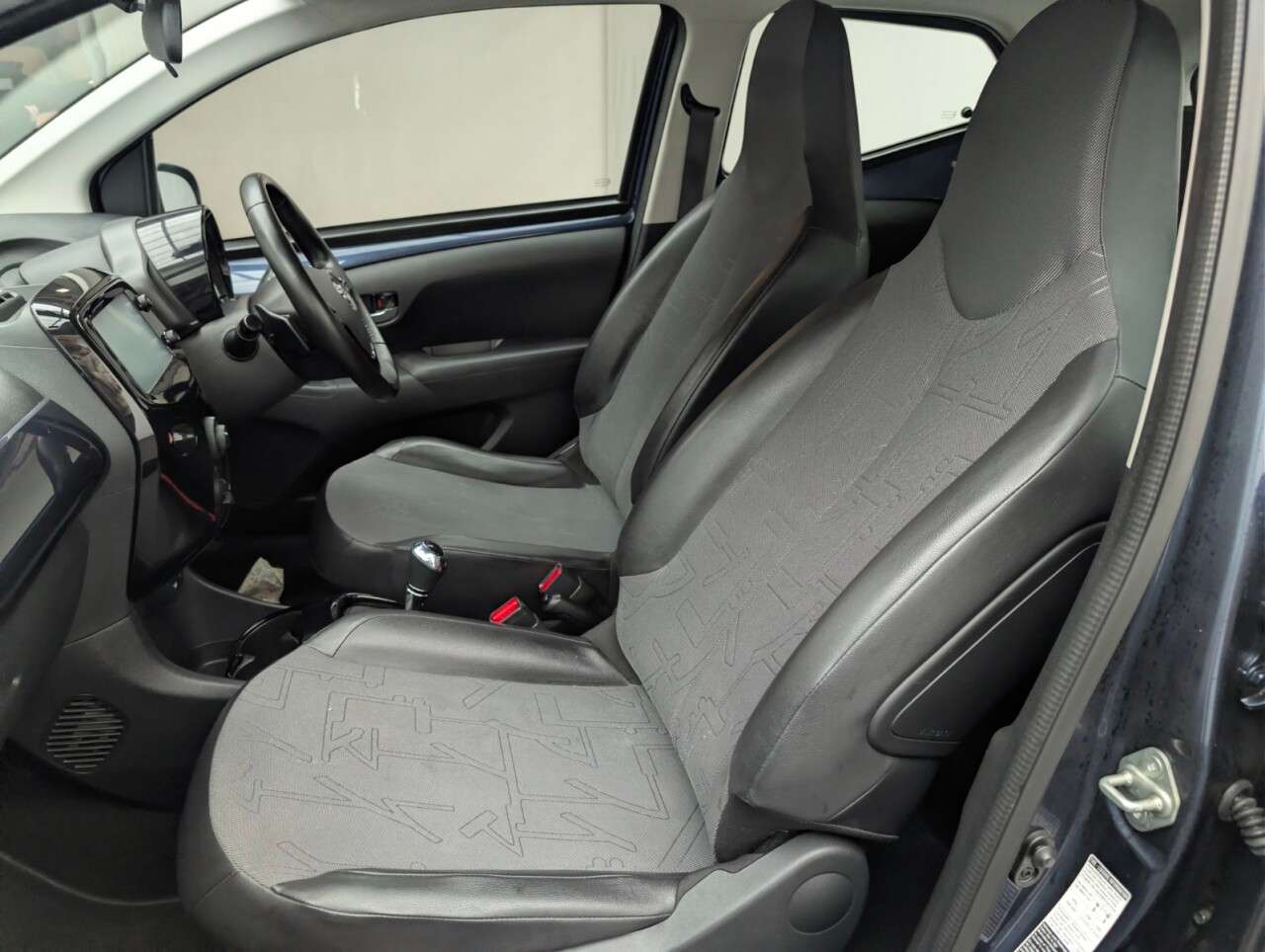 2017 TOYOTA AYGO 2017 TOYOTA AYGO