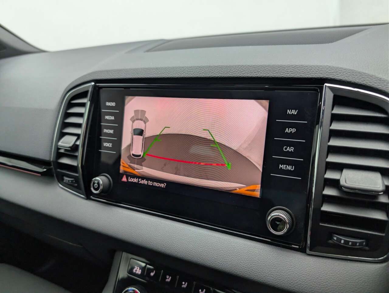 2020 SKODA KAROQ 2020 SKODA KAROQ