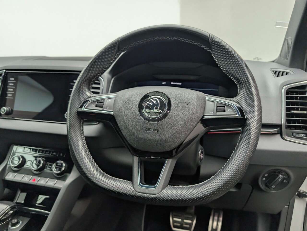 2020 SKODA KAROQ 2020 SKODA KAROQ