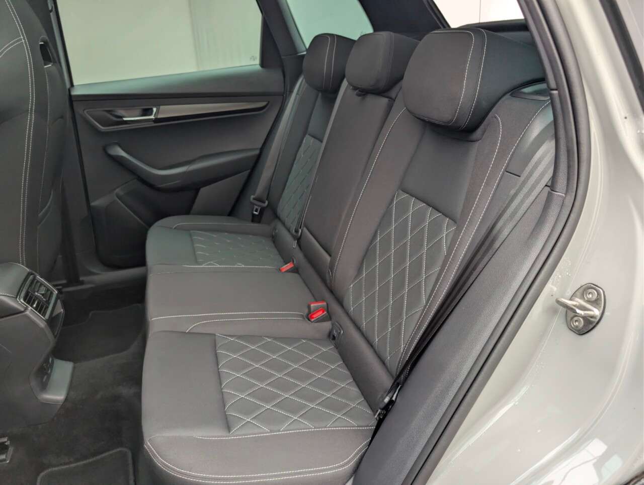 2020 SKODA KAROQ 2020 SKODA KAROQ