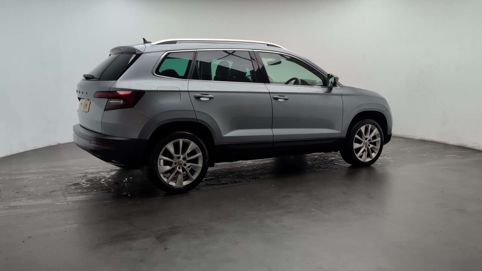 2021 SKODA KAROQ 2021 SKODA KAROQ