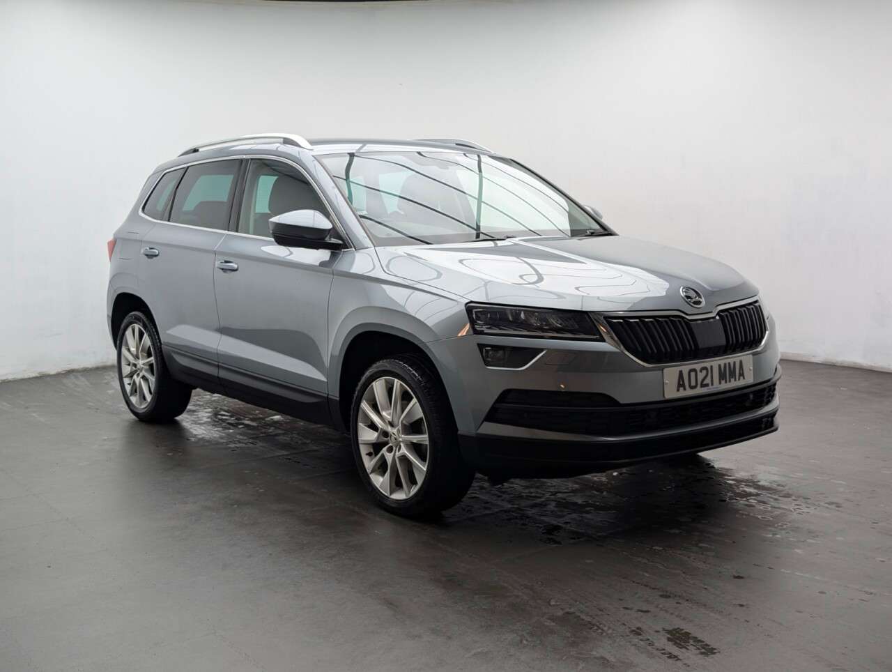 A 2021 SKODA KAROQ 1.0 TSI SE L SUV 5dr Petrol Manual Euro 6 (s/s) (110 ps) PARKING SENSORS+BO A 2021 SKODA KAROQ 1.0 TSI SE L SUV 5dr Petrol Manual Euro 6 (s/s) (110 ps) PARKING SENSORS+BO