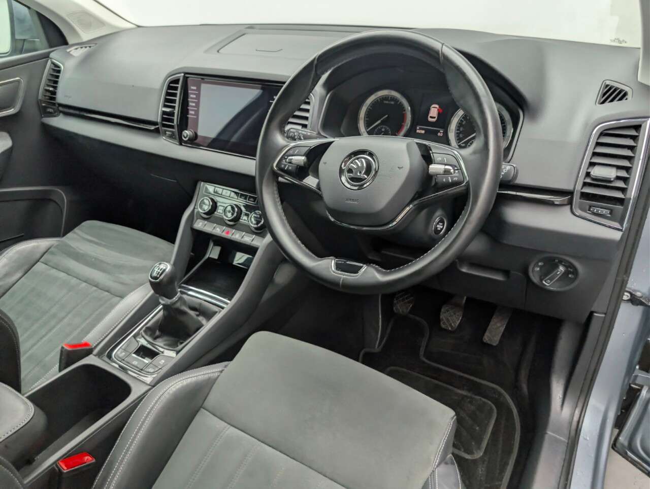 2021 SKODA KAROQ 2021 SKODA KAROQ