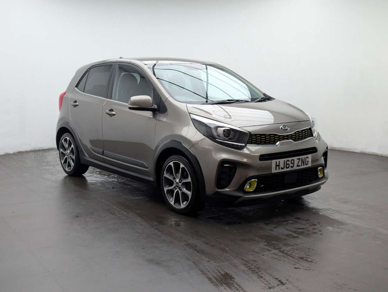 A 2019 KIA PICANTO 1.25 X-Line Hatchback 5dr Petrol Auto Euro 6 (83 bhp) NAVIGATION+PARKING CA A 2019 KIA PICANTO 1.25 X-Line Hatchback 5dr Petrol Auto Euro 6 (83 bhp) NAVIGATION+PARKING CA
