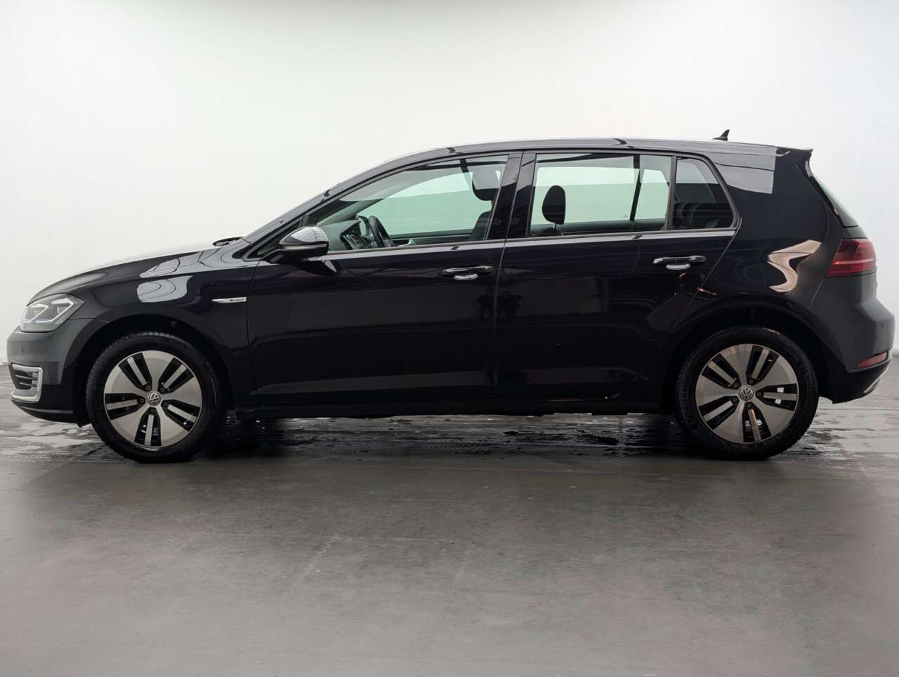 2019 VOLKSWAGEN E-GOLF 2019 VOLKSWAGEN E-GOLF