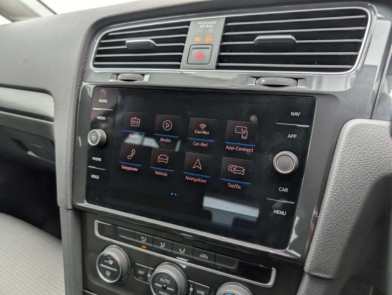 2019 VOLKSWAGEN E-GOLF 2019 VOLKSWAGEN E-GOLF