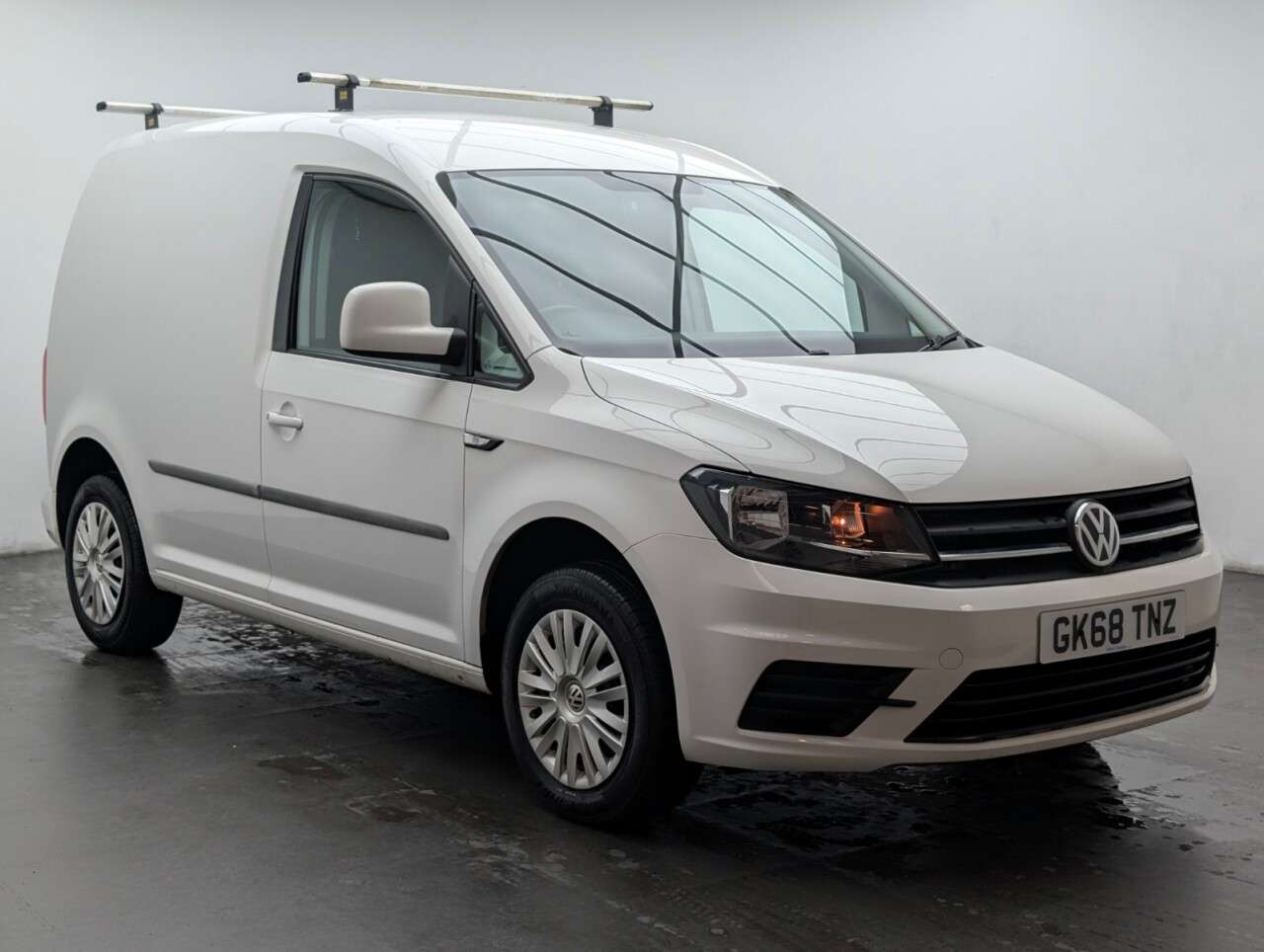 A 2018 VOLKSWAGEN CADDY 2.0 TDI C20 BlueMotion Tech Trendline Panel Van 5dr Diesel Manual SWB Euro A 2018 VOLKSWAGEN CADDY 2.0 TDI C20 BlueMotion Tech Trendline Panel Van 5dr Diesel Manual SWB Euro