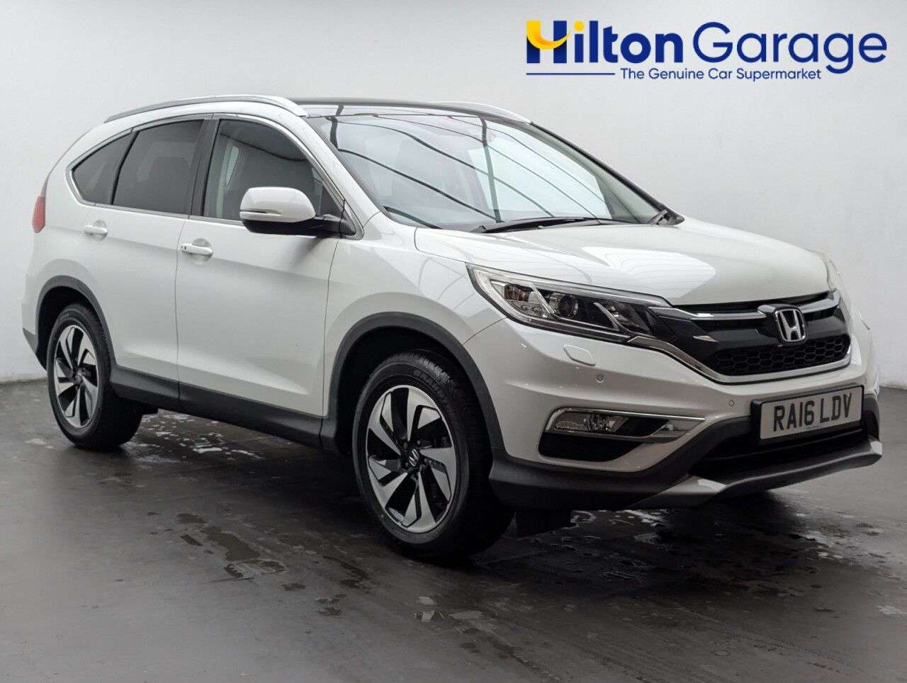 A 2016 HONDA CR-V 2.0 i-VTEC EX SUV 5dr Petrol Manual 4WD Euro 6 (s/s) (155 ps) BLUETOOTH+REA A 2016 HONDA CR-V 2.0 i-VTEC EX SUV 5dr Petrol Manual 4WD Euro 6 (s/s) (155 ps) BLUETOOTH+REA