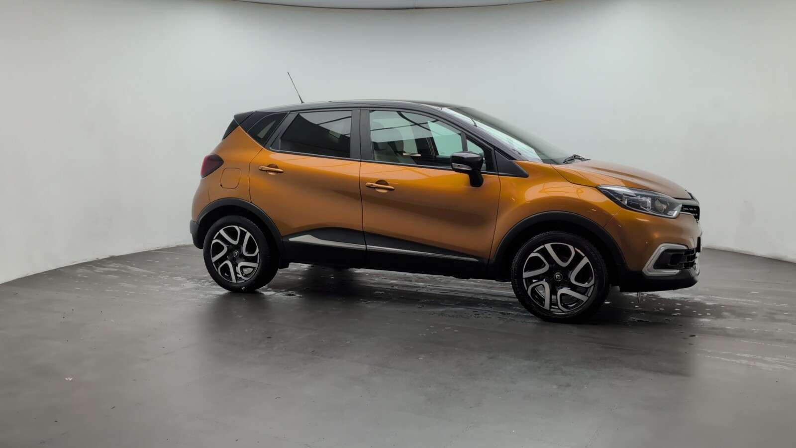 2019 RENAULT CAPTUR 2019 RENAULT CAPTUR