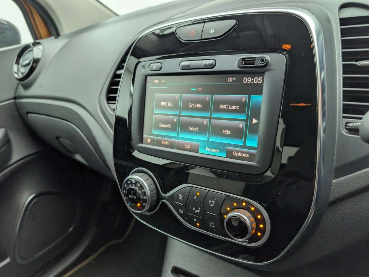 2019 RENAULT CAPTUR 2019 RENAULT CAPTUR