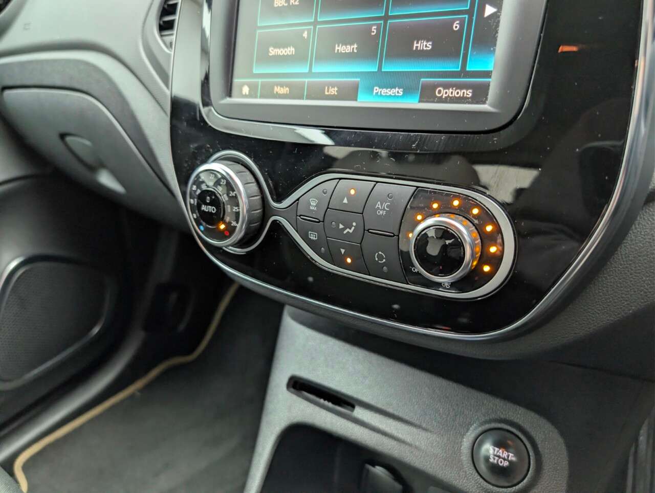 2019 RENAULT CAPTUR 2019 RENAULT CAPTUR