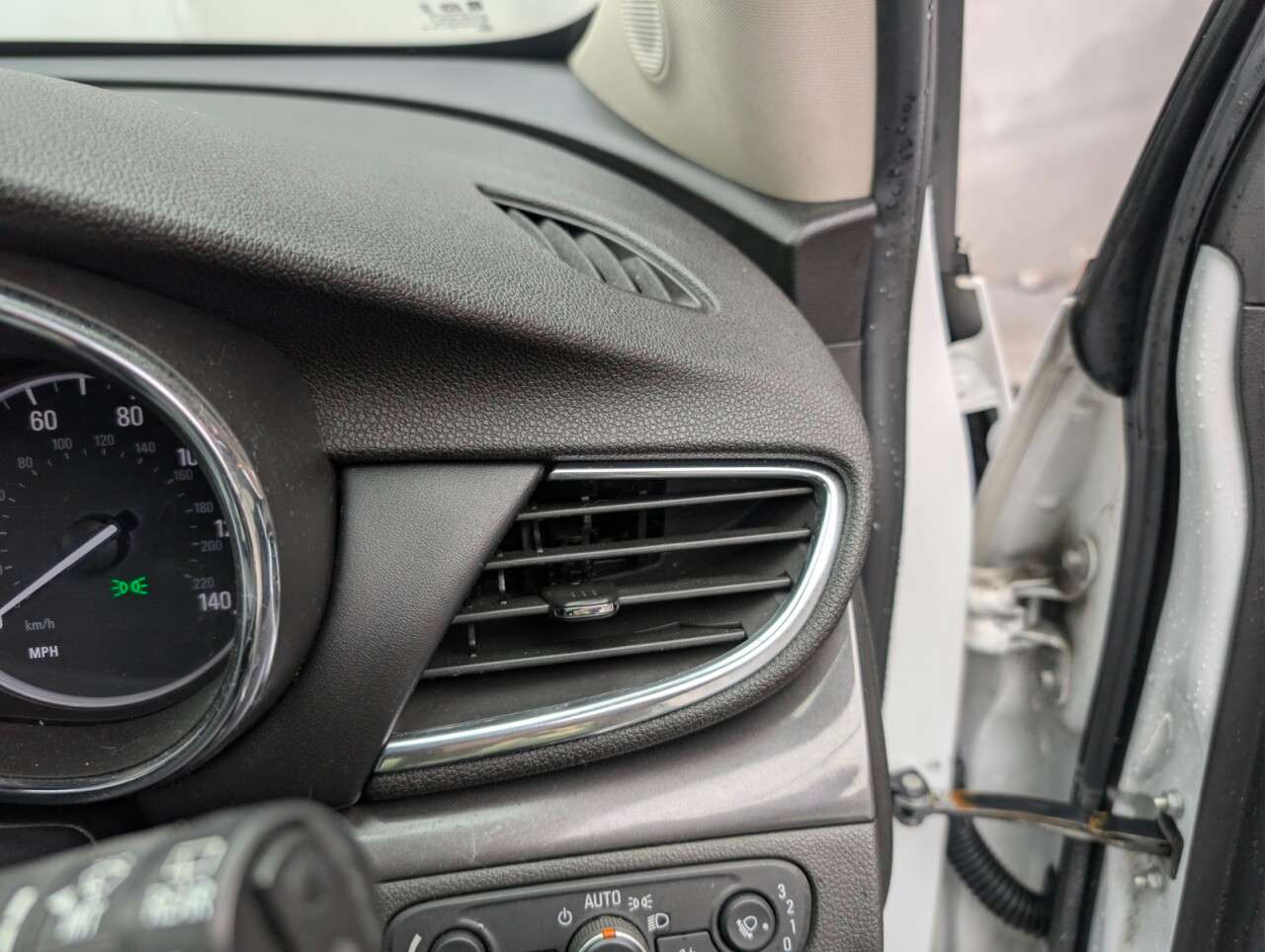 2017 VAUXHALL MOKKA X 2017 VAUXHALL MOKKA X