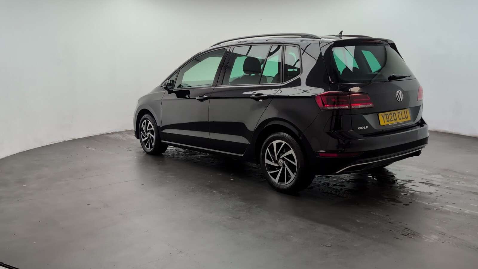 2020 VOLKSWAGEN GOLF SV 2020 VOLKSWAGEN GOLF SV