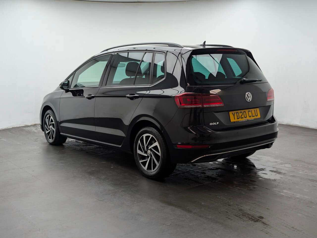 2020 VOLKSWAGEN GOLF SV 2020 VOLKSWAGEN GOLF SV