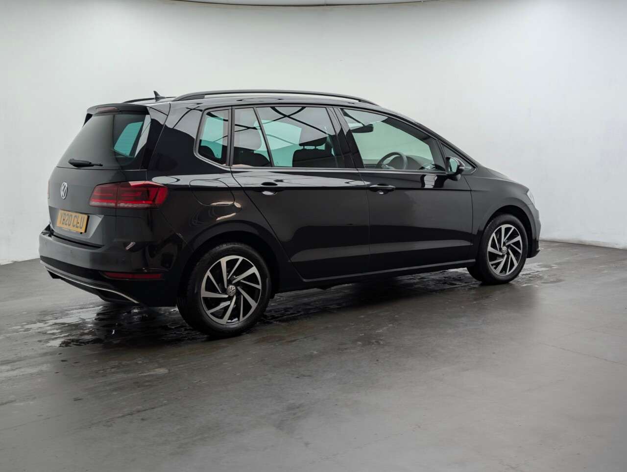 2020 VOLKSWAGEN GOLF SV 2020 VOLKSWAGEN GOLF SV