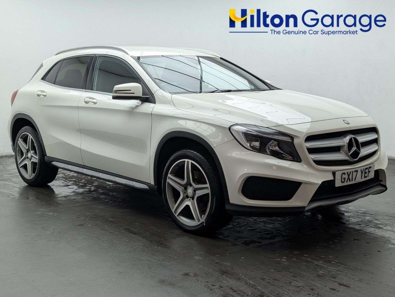 A 2017 MERCEDES-BENZ 180 2.1 GLA220d AMG Line SUV 5dr Diesel 7G-DCT 4MATIC Euro 6 (s/s) (177 ps) REV A 2017 MERCEDES-BENZ 180 2.1 GLA220d AMG Line SUV 5dr Diesel 7G-DCT 4MATIC Euro 6 (s/s) (177 ps) REV