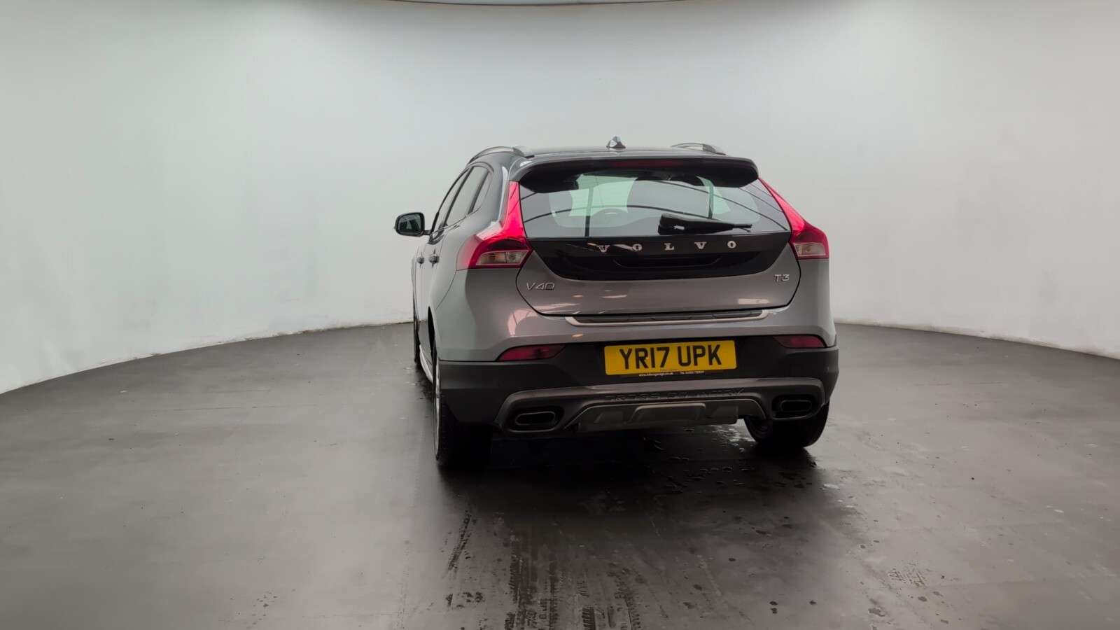 2017 VOLVO V40 CROSS COUNTRY 2017 VOLVO V40 CROSS COUNTRY