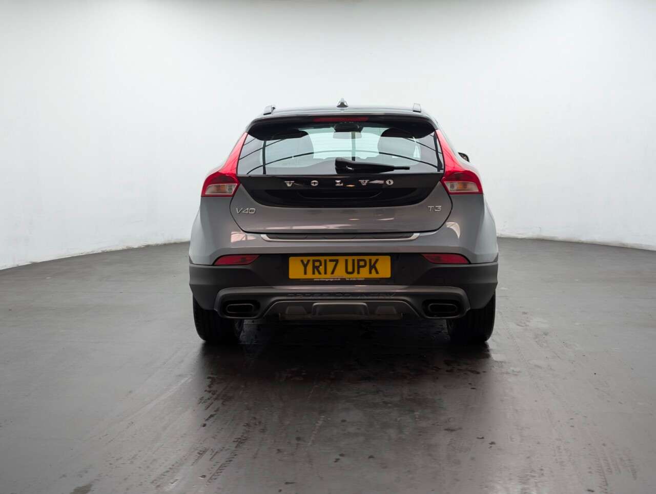 2017 VOLVO V40 CROSS COUNTRY 2017 VOLVO V40 CROSS COUNTRY