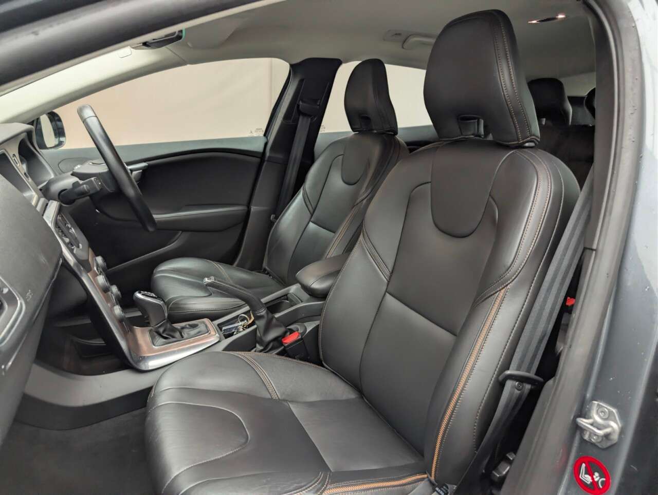 2017 VOLVO V40 CROSS COUNTRY 2017 VOLVO V40 CROSS COUNTRY