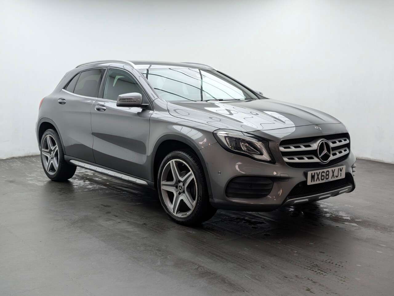 A 2018 MERCEDES-BENZ 180 1.6 GLA200 AMG Line (Premium) SUV 5dr Petrol Manual Euro 6 (s/s) (156 ps) R A 2018 MERCEDES-BENZ 180 1.6 GLA200 AMG Line (Premium) SUV 5dr Petrol Manual Euro 6 (s/s) (156 ps) R