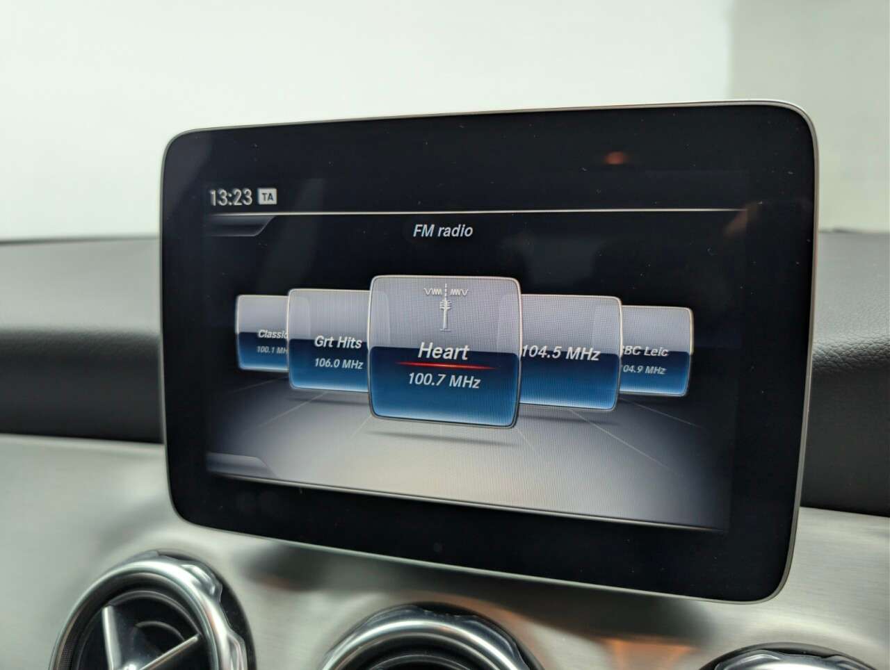 2018 MERCEDES-BENZ 180 2018 MERCEDES-BENZ 180