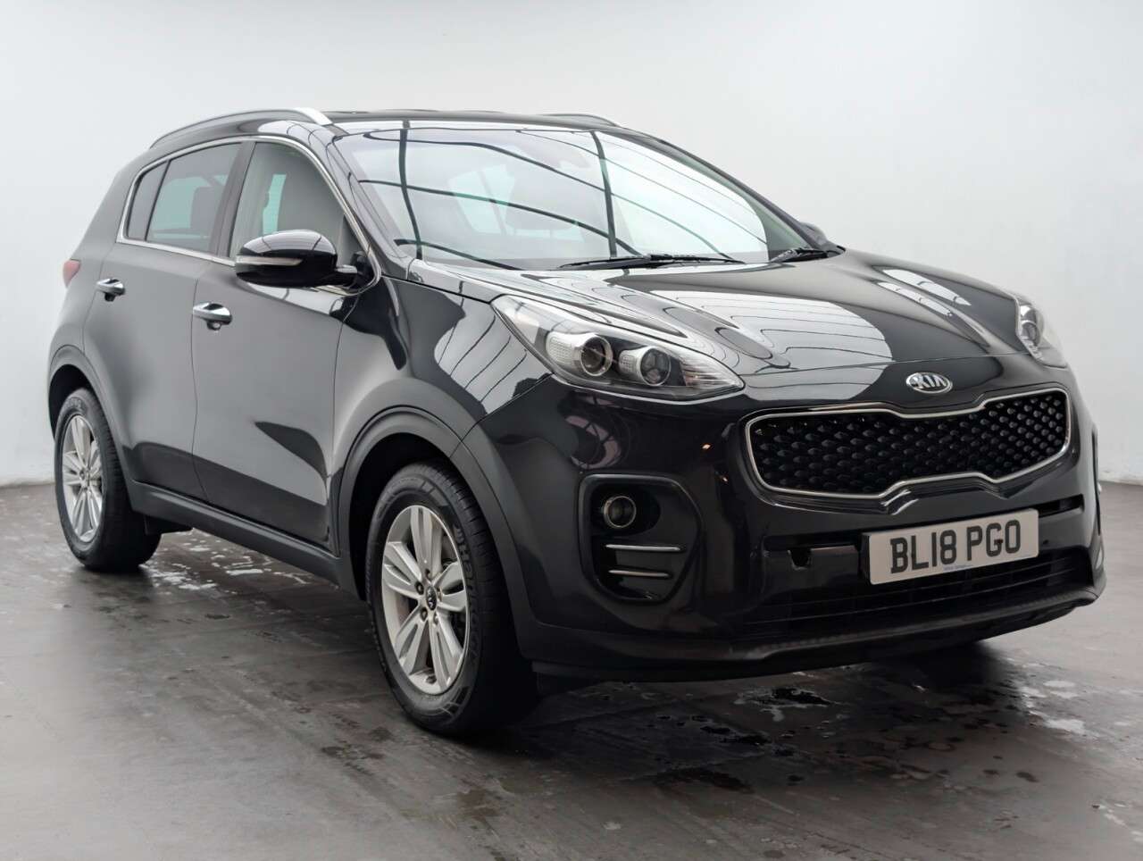 A 2018 KIA SPORTAGE 1.7 CRDi 2 SUV 5dr Diesel Manual Euro 6 (s/s) (114 bhp) BLUETOOTH+LANE KEEP A 2018 KIA SPORTAGE 1.7 CRDi 2 SUV 5dr Diesel Manual Euro 6 (s/s) (114 bhp) BLUETOOTH+LANE KEEP